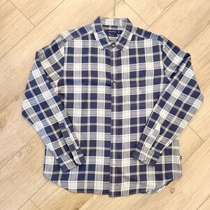 Nautica Men's Navy and White Plaid Shirt